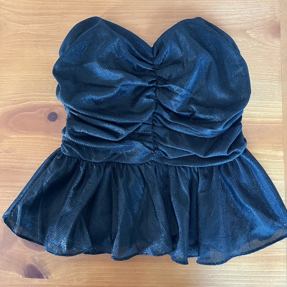 Boutique DO+BE black sparkle strapless peplum top